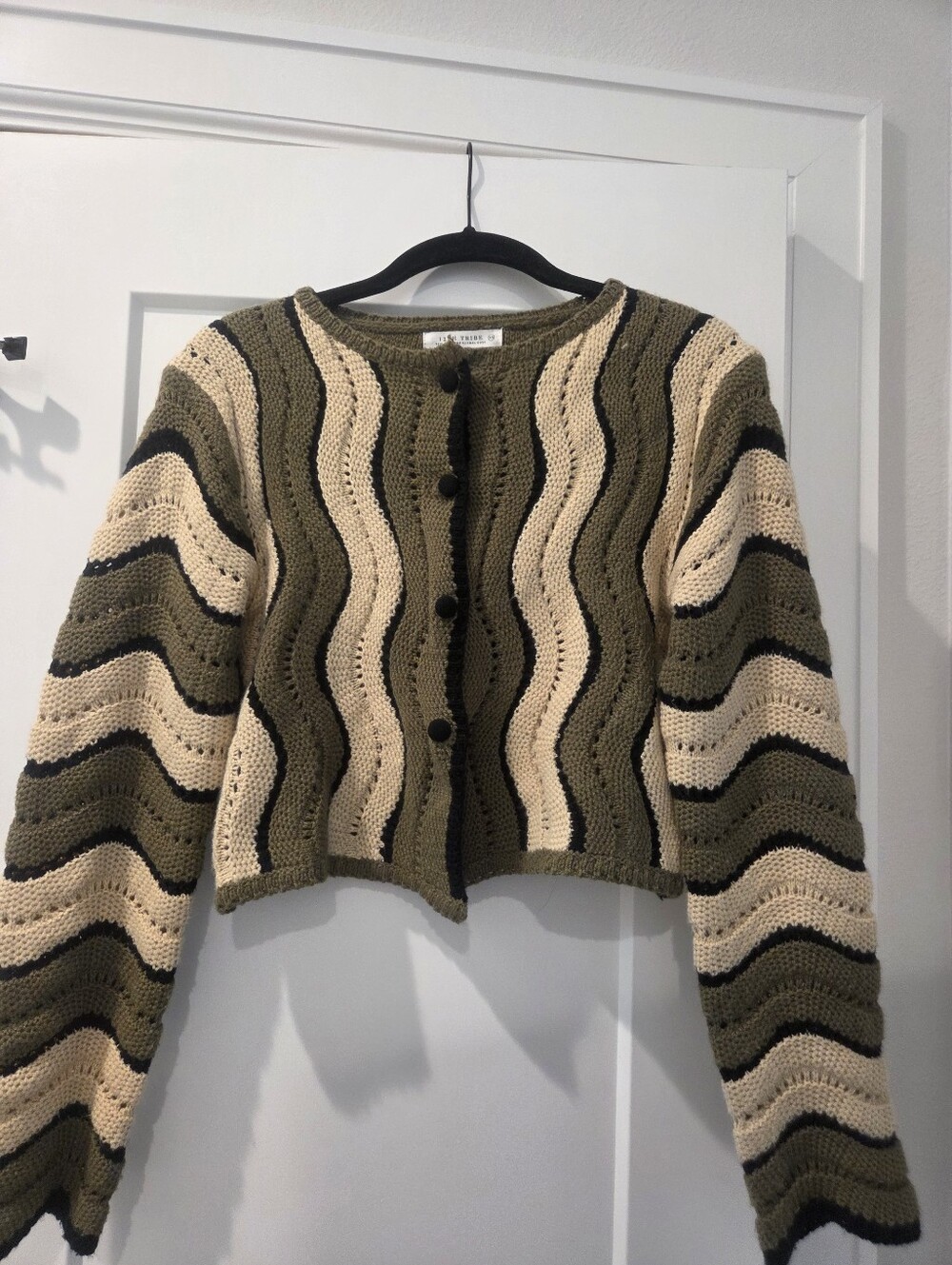 12th Tribe - Wavy Stripe Cropped Knit Cardigan - Olive & Cream